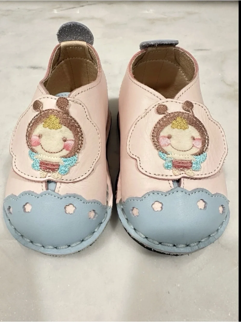Baby Girls Pink & Light Blue Soft Leather Shoes Size 4/5 Butterfly Design